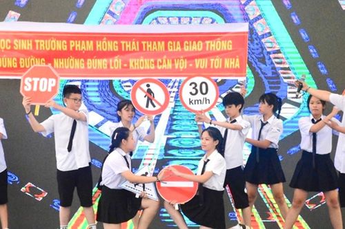 Đổi mới phương pháp giảng dạy pháp luật về an toàn giao thông