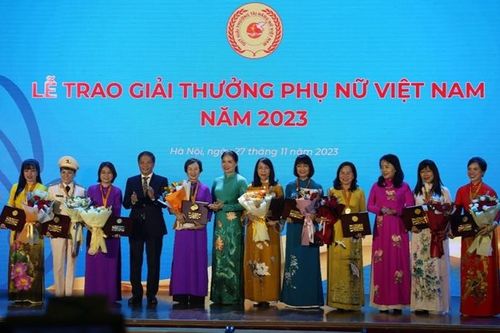 Thừa Thiên Huế có hai cá nhân nhận Giải thưởng Phụ nữ Việt Nam