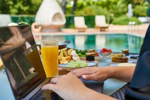 Vân Đồn - điểm sáng của du lịch workcation với mô hình tổ hợp nghỉ dưỡng - giải trí - giao thương