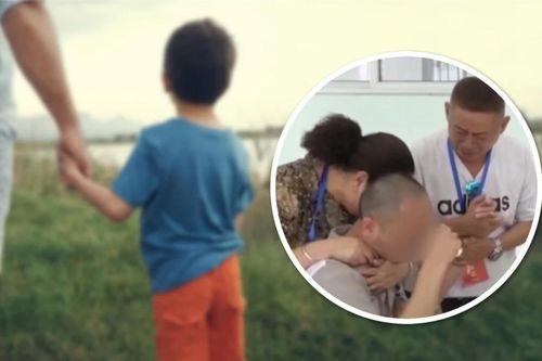 Người đàn ông đi tù mới tìm được cha mẹ thất lạc 33 năm
