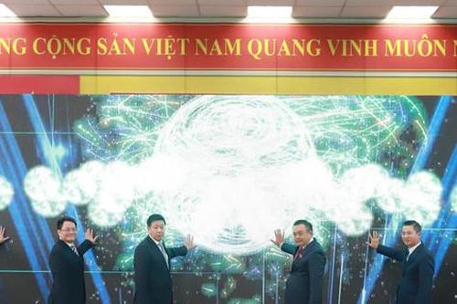 Khai trương hệ thống vé điện tử liên thông đa phương thức cho giao thông công cộng
