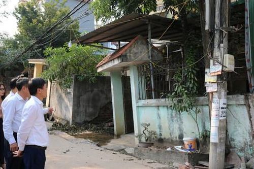Quốc Oai: Hỗ trợ 10 triệu đồng/hộ dân có nhà bị sụt lún ở xã Đồng Quang