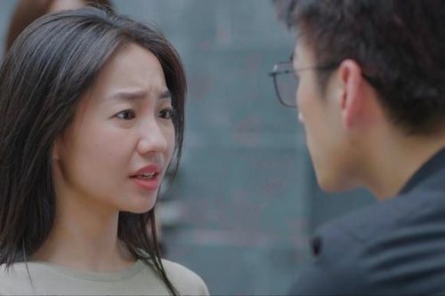 Chúng Ta Của 8 Năm Sau: Thêm một lý do để khán giả không muốn thay diễn viên