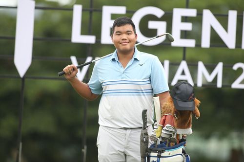 Golfer 16 tuổi háo hức đọ sức với các huyền thoại thế giới