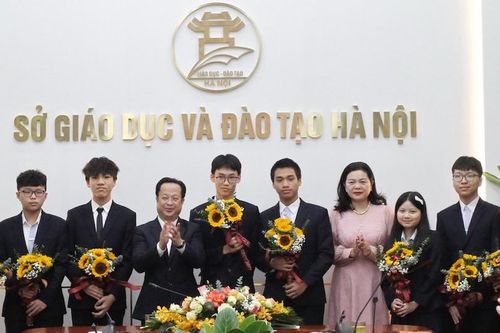 6 học sinh trong đội tuyển Việt Nam dự IJSO năm 2023