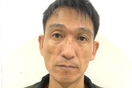 Khám nhà ra ma