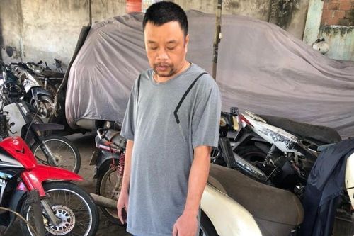 Tranh thủ… trộm!