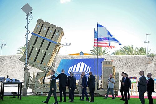 SIPRI công bố những ai đang trang bị vũ khí cho Israel?