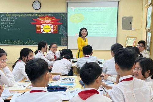 Dạy - học thêm xuất phát từ nhu cầu thực tế