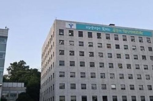 Hàn Quốc: Seoul sẽ thí điểm sử dụng robot trợ giảng giáo viên tiếng Anh