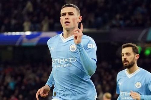 Man City lội ngược dòng ngoạn mục nhờ sự tỏa sáng của hàng công