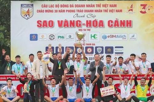 Gần 500 doanh nhân trẻ dự giải thể thao kỷ niệm 30 năm phong trào Doanh nhân trẻ Việt Nam