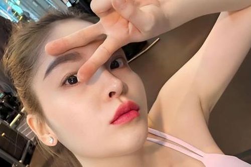 Showbiz 29/11: Cháu gái NSƯT Kim Tiểu Long chia tay ca sĩ Lưu Hưng