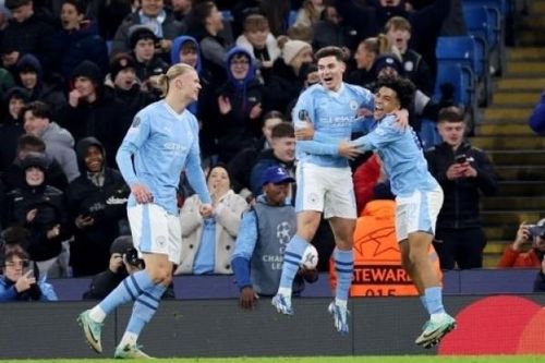 Pep Guardiola nói về màn lội ngược dòng của Man City