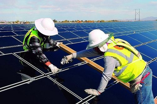 Luật Năng lượng Tái tạo Trung Quốc thúc đẩy quá trình chuyển đổi năng lượng