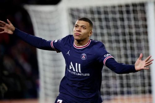 Mbappe cứu PSG khỏi 'bảng tử thần' C1