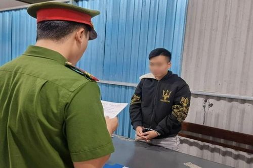Tạm giam đối tượng cầm đầu, tập hợp nhóm thanh thiếu niên tụ tập đua xe