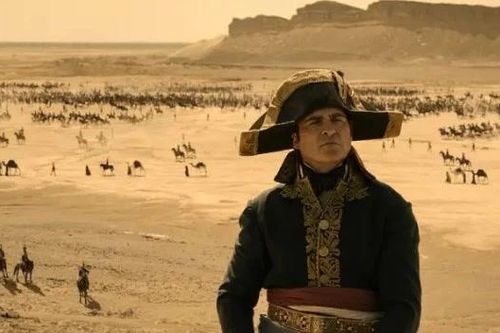 'Napoleon' gặt hái doanh thu khởi đầu khá tốt sau khi ra mắt tại Bắc Mỹ