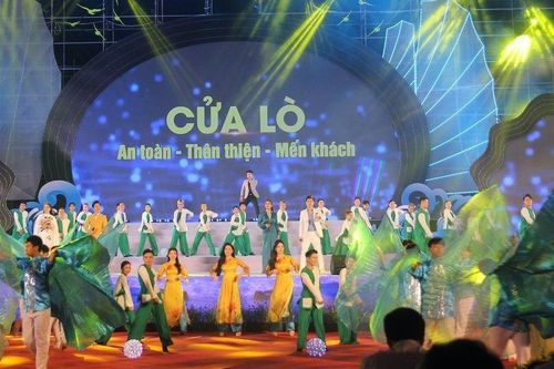 Tận dụng lợi thế, phát triển tiềm năng du lịch biển