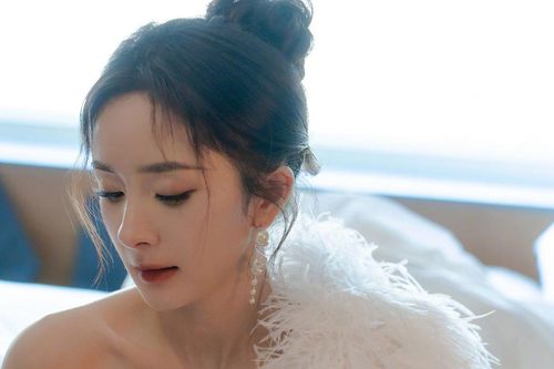 Dương Mịch chứng tỏ độ hot bền bỉ không ai làm lại nhờ 1 chi tiết