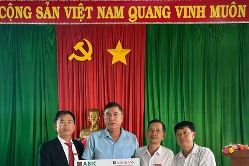 Chi trả gần 125 triệu đồng cho khách hàng tham gia Bảo an tín dụng