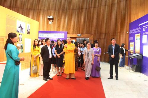 Khai mạc trưng bày 'Văn hóa nhà Trần và Phật giáo Yên Tử'