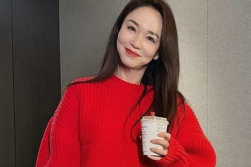 Thói quen giúp Phạm Văn Phương trẻ đẹp bất chấp tuổi tác
