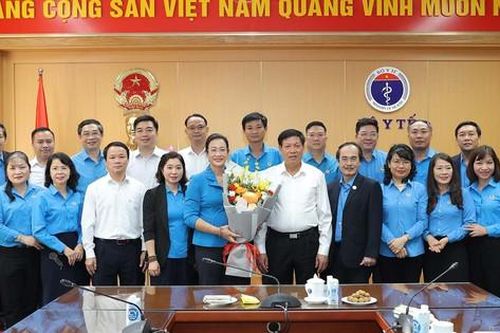 Bộ Y tế gặp mặt đoàn đại biểu ngành y tế dự Đại hội XIII Công đoàn Việt Nam
