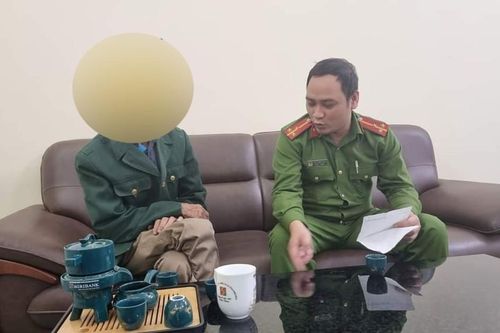 Giả danh Công an đi lừa tiền của người già