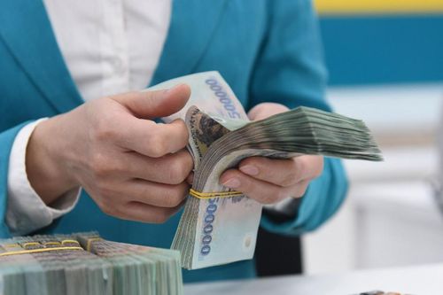 Nhiều ngân hàng 'hạ giá' khoản nợ để thu hồi vốn