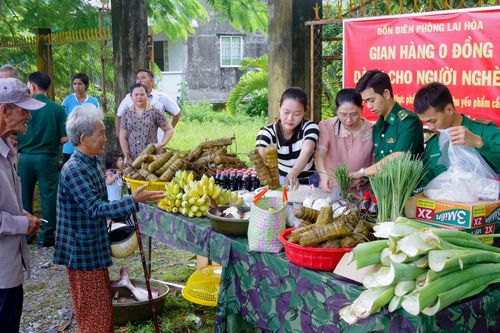'Gian hàng 0 đồng' - gắn kết nghĩa tình quân dân biên giới biển