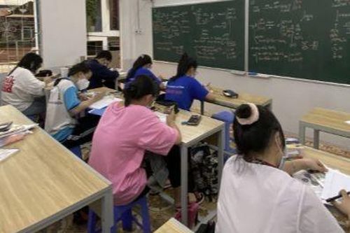 Đề xuất dạy thêm: Trường học không phải là đơn vị kinh doanh