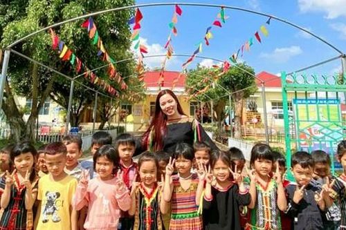 Tâm sự của nữ giáo viên vùng cao vừa vinh dự nhận Bằng khen của Bộ GD&ĐT
