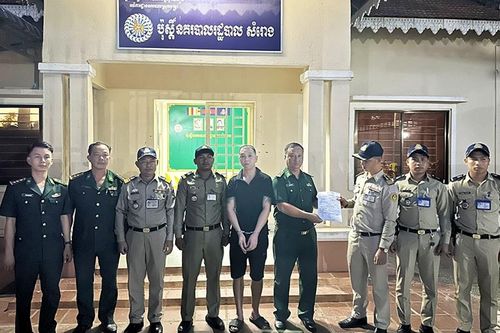 Bộ đội Biên phòng Long An tiếp nhận đối tượng liên quan vụ giết người
