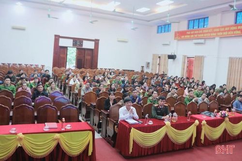 Phổ biến Luật Bảo vệ bí mật Nhà nước cho 120 cán bộ Hương Sơn