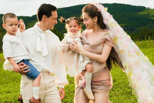 Để lấy được nụ cười của Lisa - Leon trên MV, Hồ Ngọc Hà và Kim Lý lại phải 'vật vã' thế này đây!