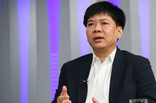 Liên tục vi phạm công bố thông tin, cổ phiếu hai công ty của ông Nhân Louis và shark Thủy bị hủy niêm yết