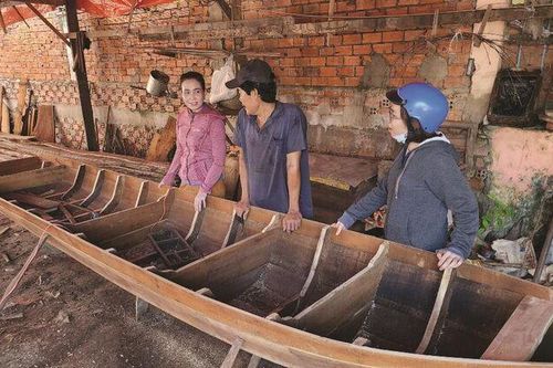 Nghề đóng xuồng Mỹ Hiệp
