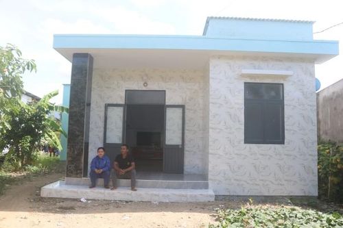 Khánh Vĩnh: Công tác giảm nghèo ở xã Khánh Bình: Phát huy vai trò của đảng viên