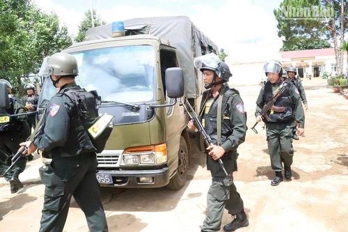 Truy nã đặc biệt 6 đối tượng vụ khủng bố tấn công vào trụ sở Ủy ban nhân dân 2 xã ở Đắk Lắk