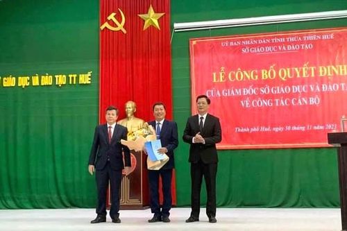 Bổ nhiệm Hiệu trưởng Trường THPT Hai Bà Trưng và Gia Hội