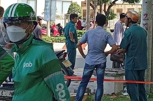 Tranh giành khách, tài xế xe ôm đâm tài xế xe công nghệ tử vong