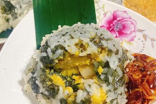 Cô sinh viên luật chia sẻ cách làm bánh khúc tuổi thơ ăn một lần là nhớ mãi