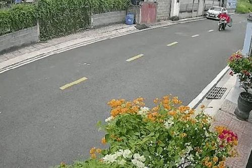 Vụ cướp hy hữu khiến nam shipper bị trộm xe máy và hàng chục gói hàng