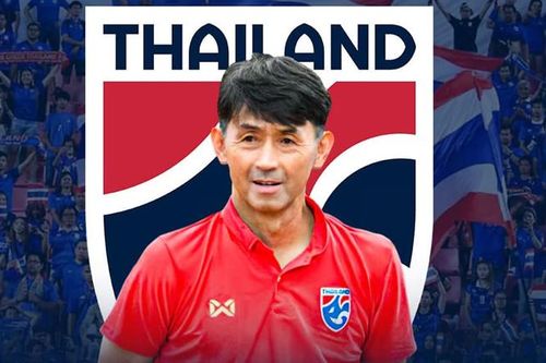 Vừa nhậm chức, tân HLV Thái Lan đã đụng toàn 'ông lớn'