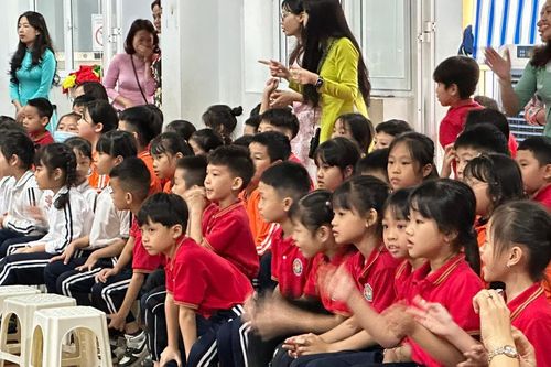 Tạo sân chơi lành mạnh cho học sinh trên địa bàn quận Tây Hồ