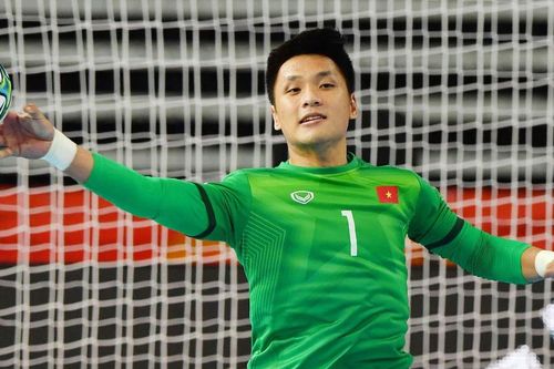 Tự hào khoảnh khắc ngôi sao của ĐT Việt Nam lọt Top 10 đề cử hay nhất thế giới ở vị trí của mình