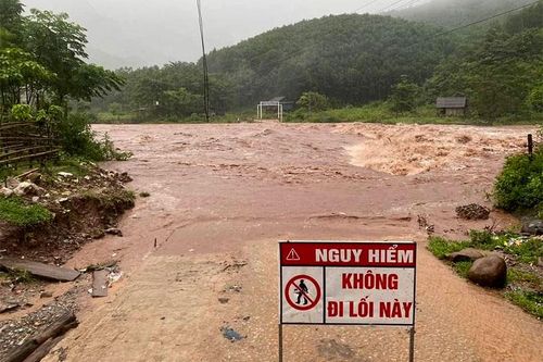 Cảnh báo lũ trên các sông từ Quảng Bình đến Khánh Hòa