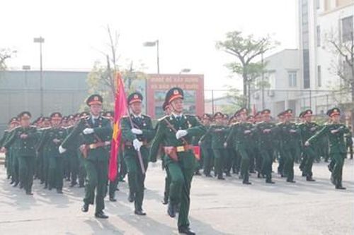 Chuyển biến từ xây dựng đơn vị điểm ở Kho 205