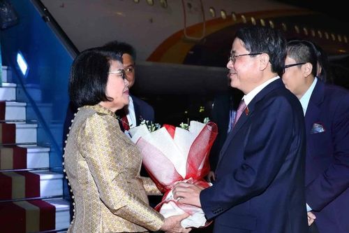 Chủ tịch Quốc hội Vương quốc Campuchia thăm chính thức Việt Nam